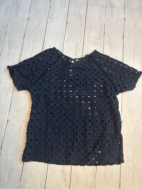 Women's Navy Eyelet Short Sleeve Blouse